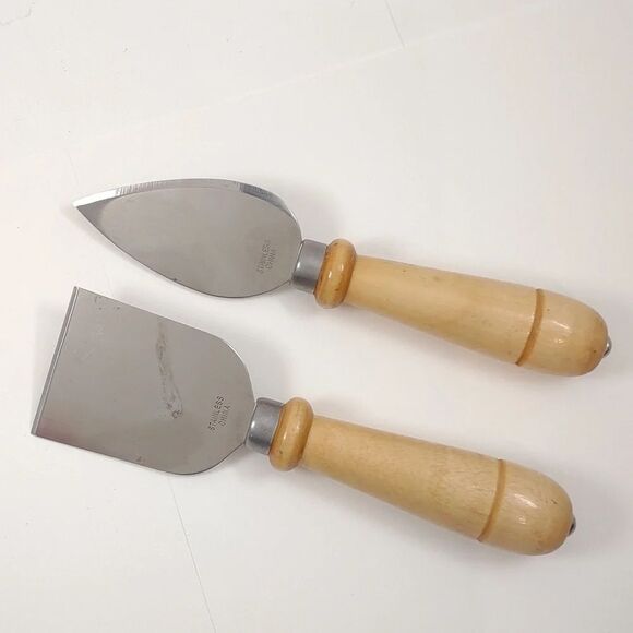Cheese Knife Set with Wooden Handles - Picture 11 of 12
